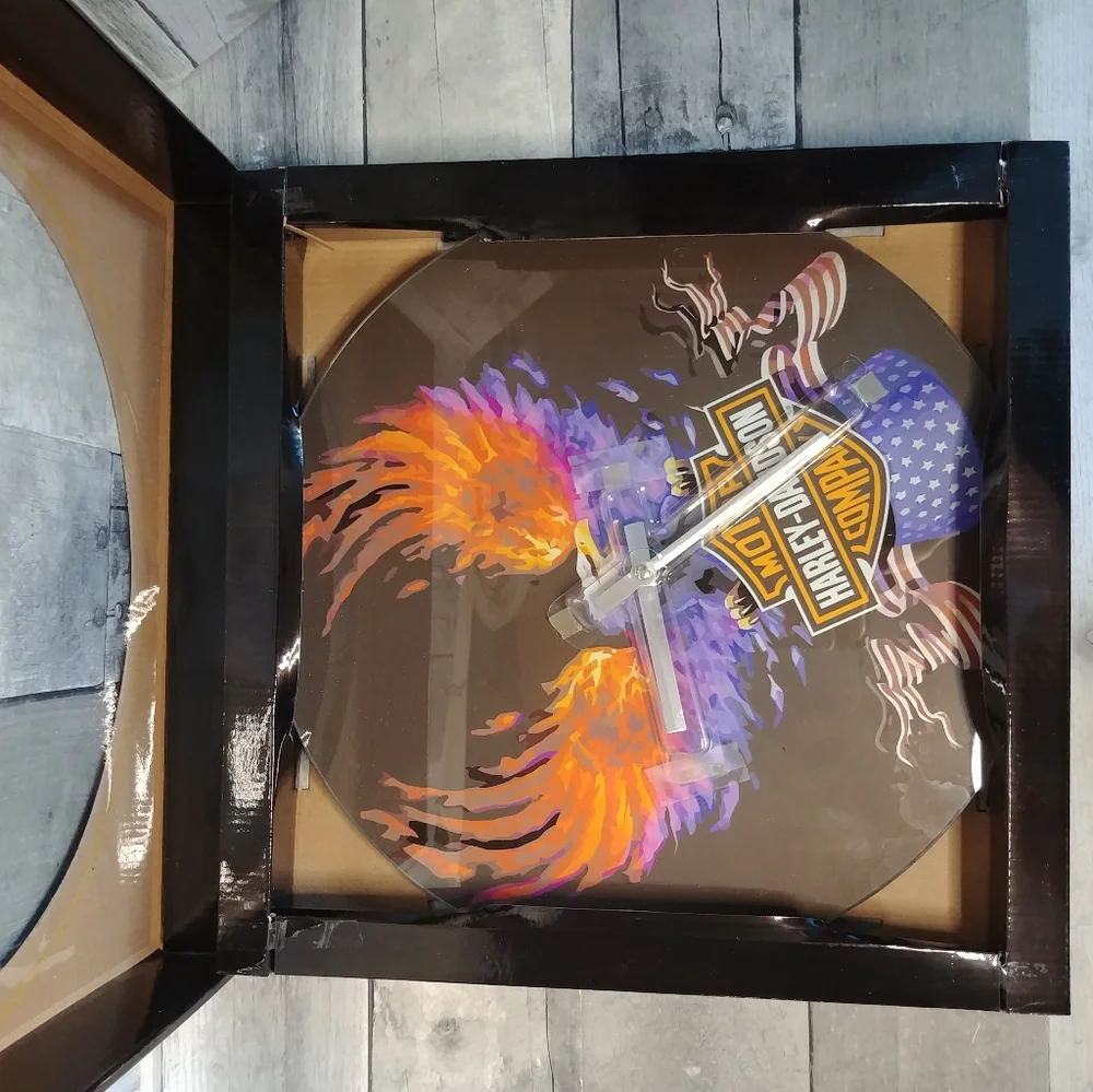 Harley Davidson Flaming Wings American Banner Glass Wall Clock VERY RARE